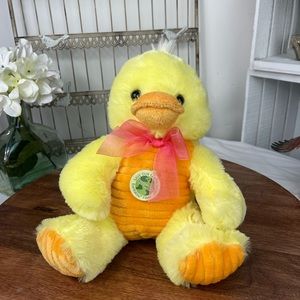 Dan-Dee Sitting Duck stuffed animal plush.